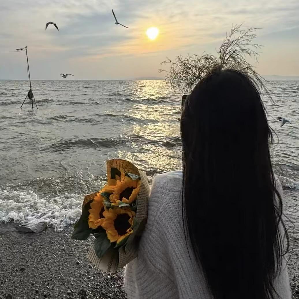 ℒ𝒾𝓊 ᥫᩣ✨