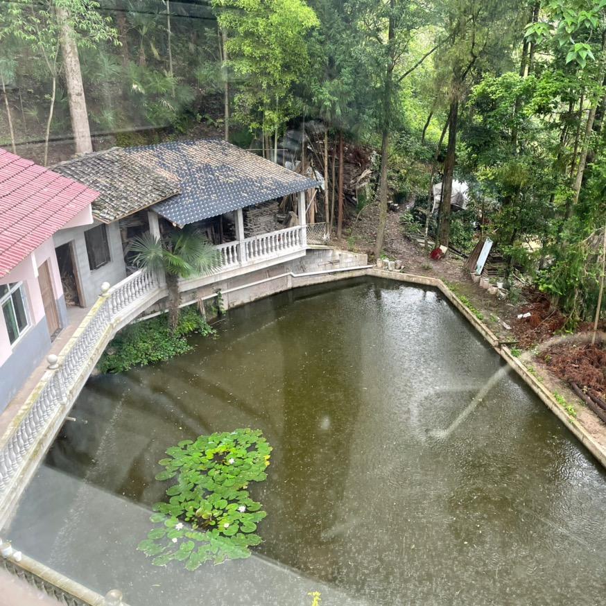 学堂坞农家小院