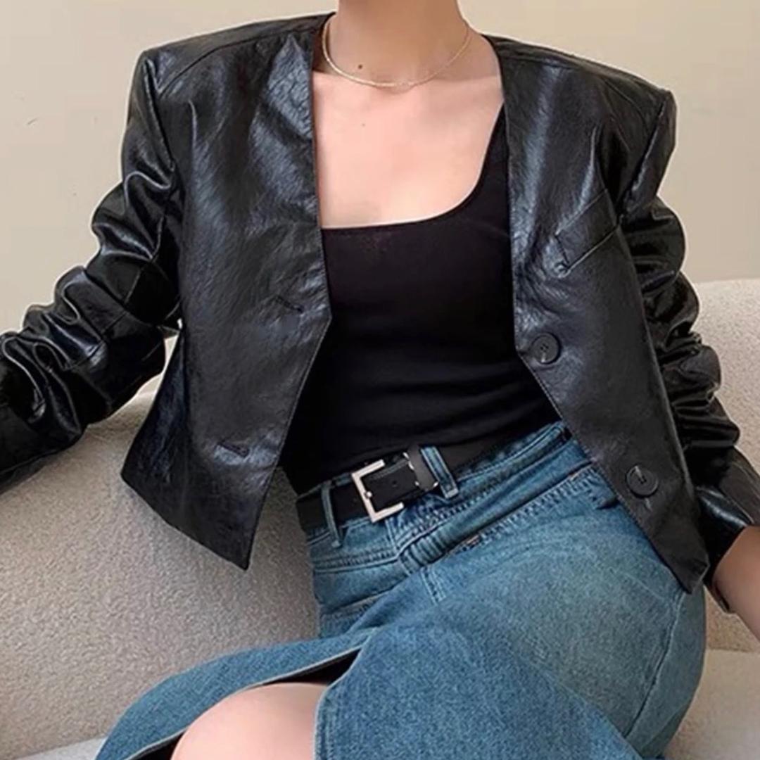 闭花羞月