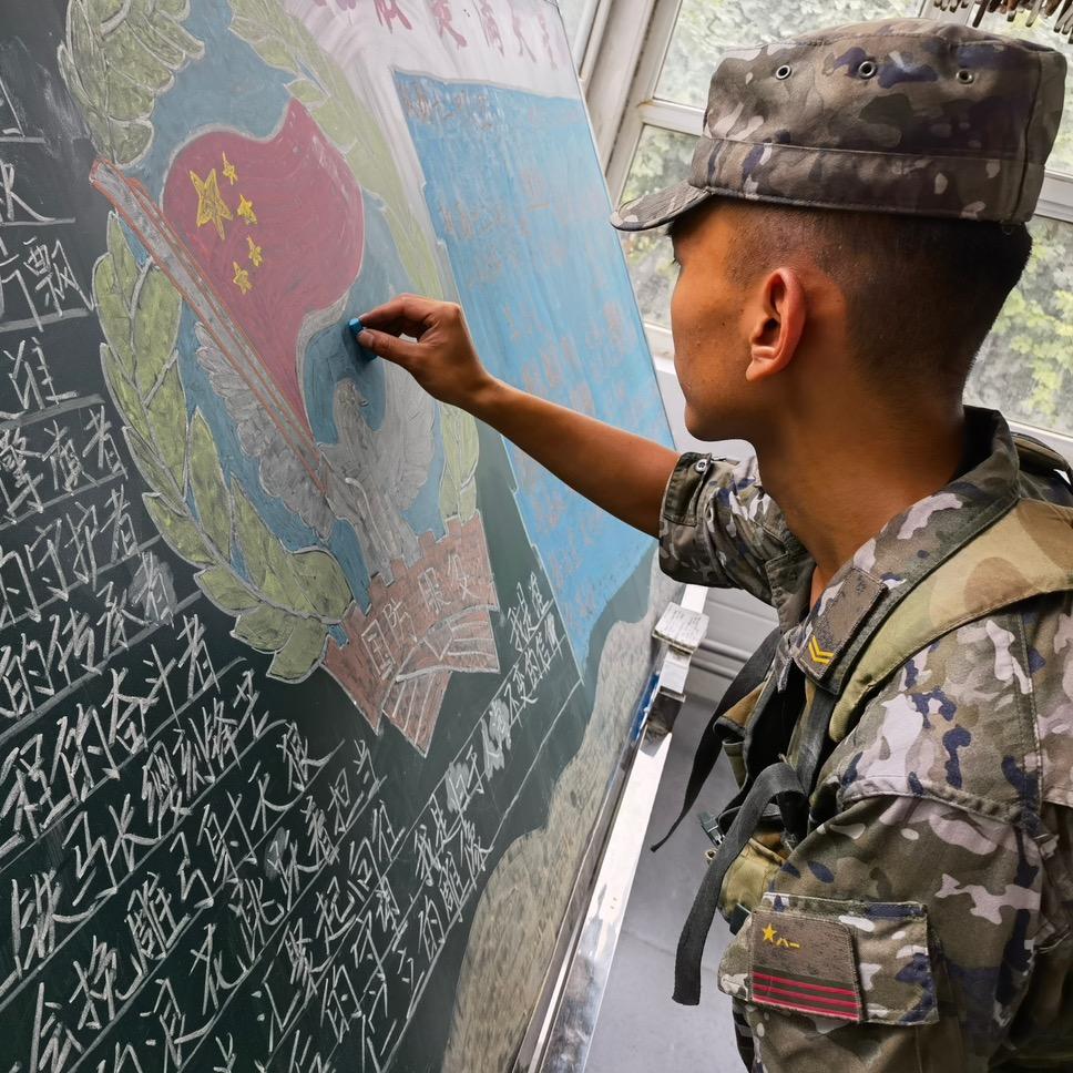 跑不动的小WJ 🇨🇳