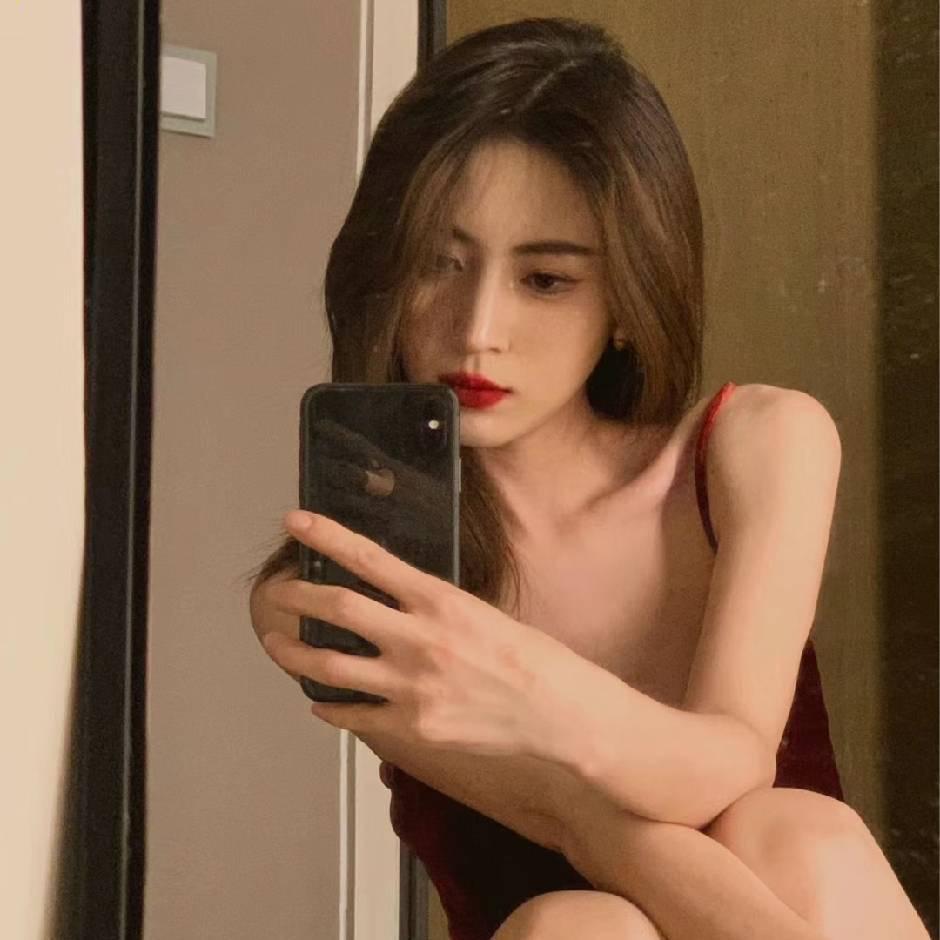 小褚
