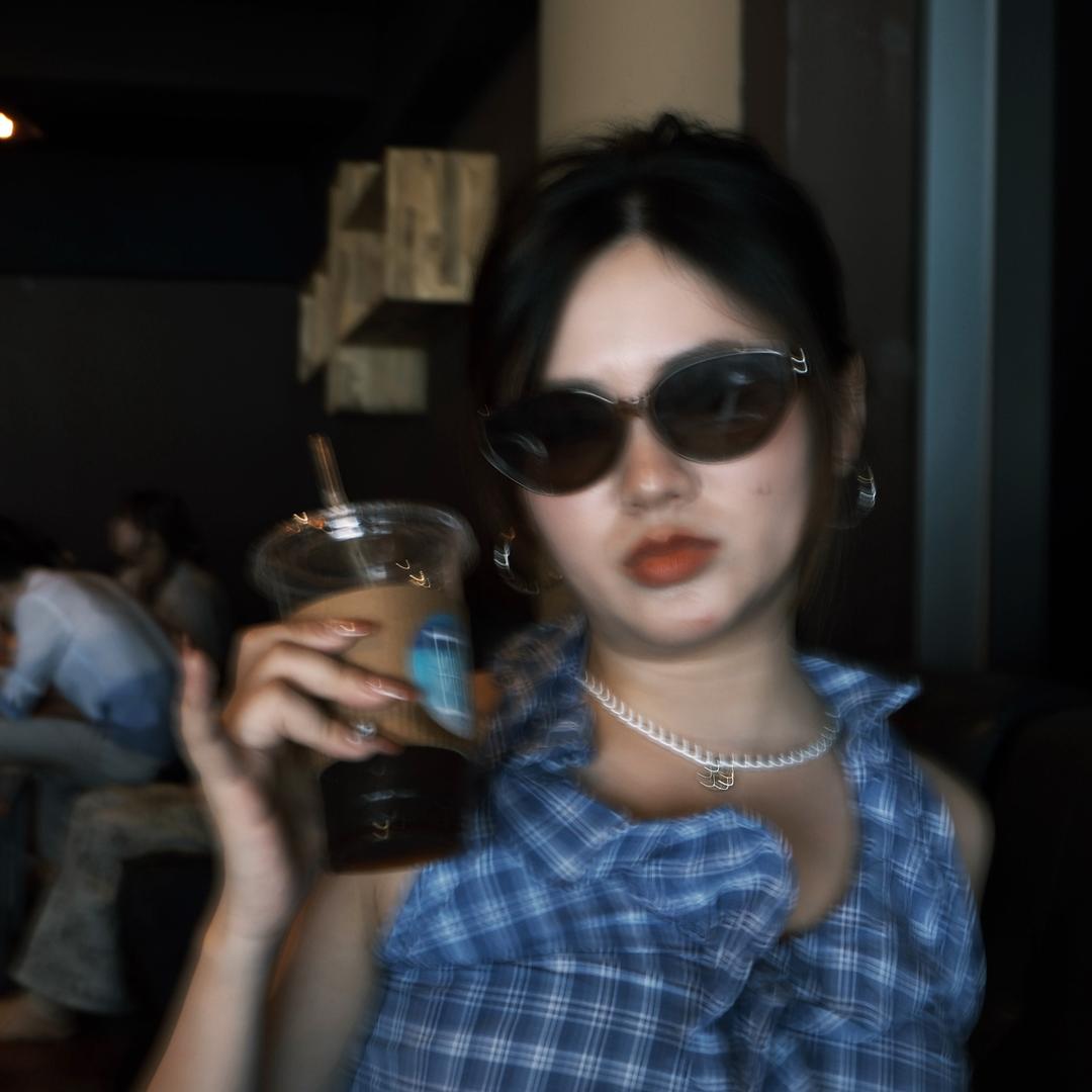 Lisa ，