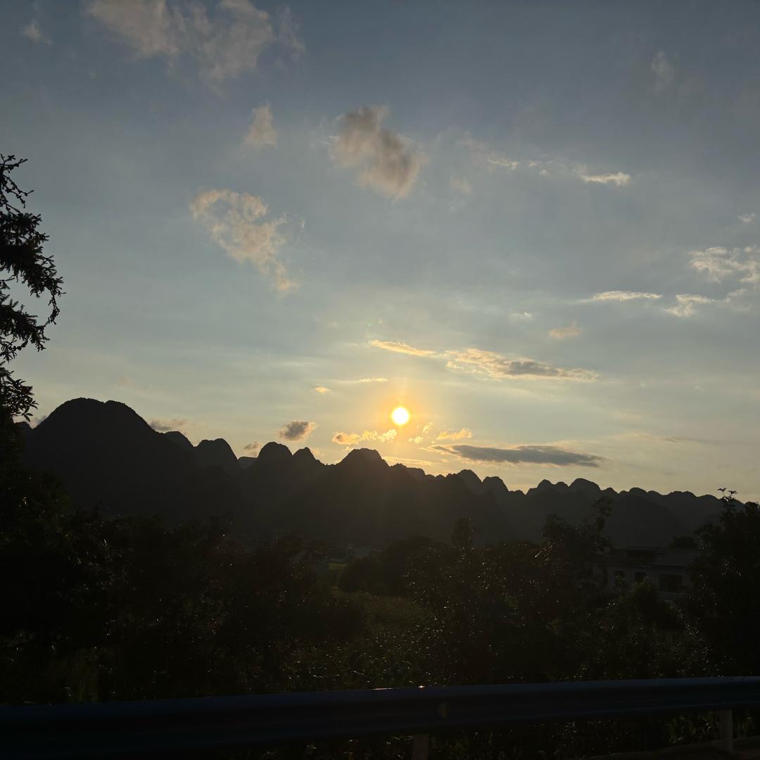 附近  丹丹