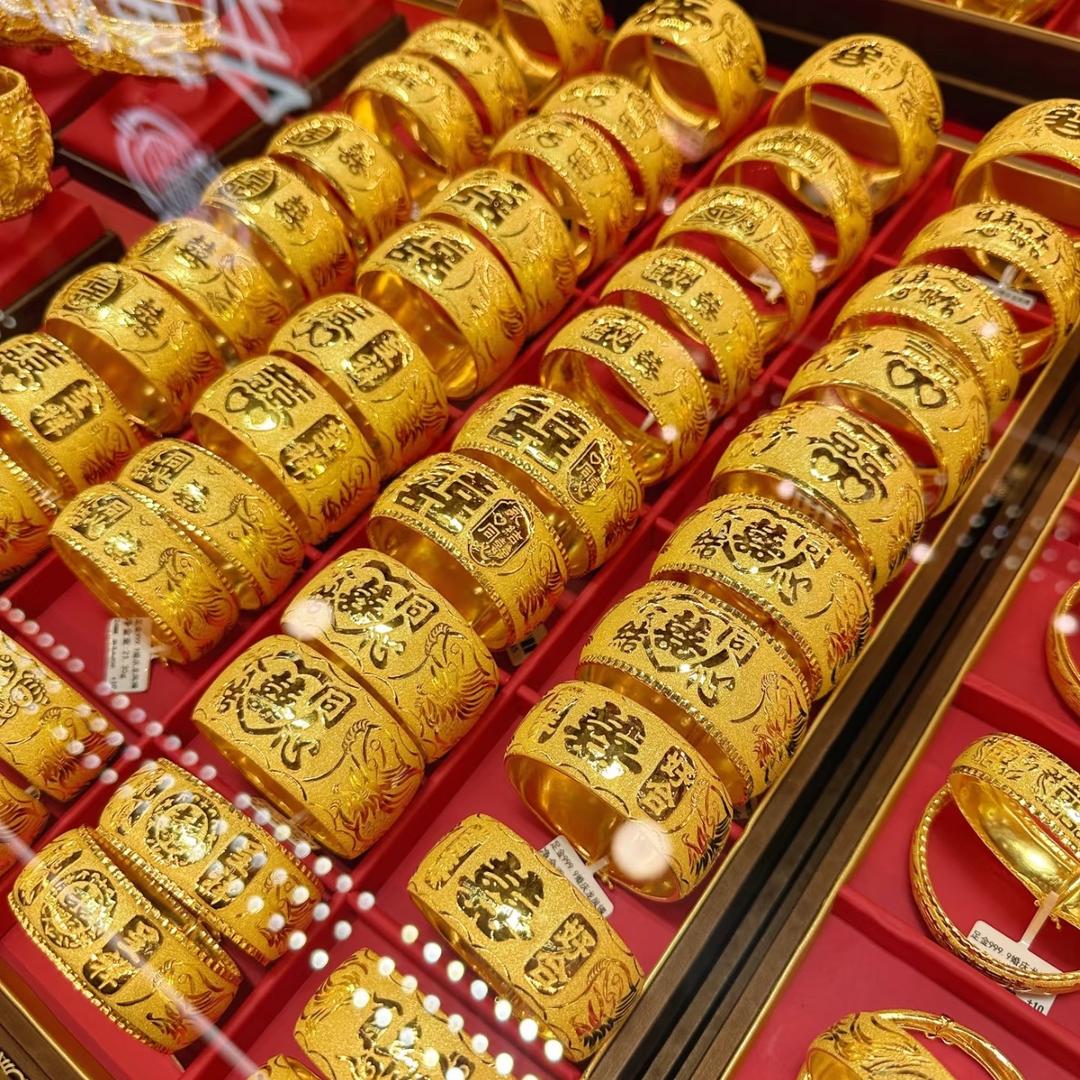 梁老板水贝珠宝一店