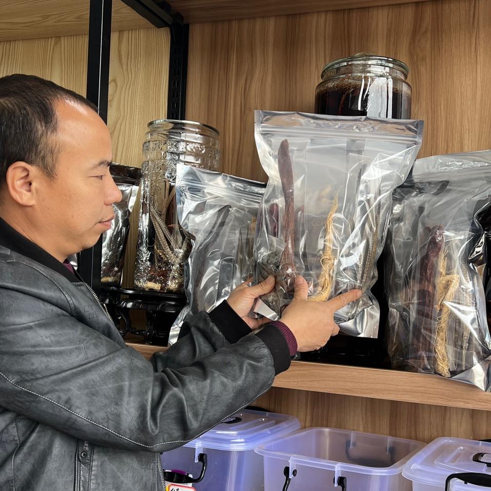 健哥桑葚英雄泡料