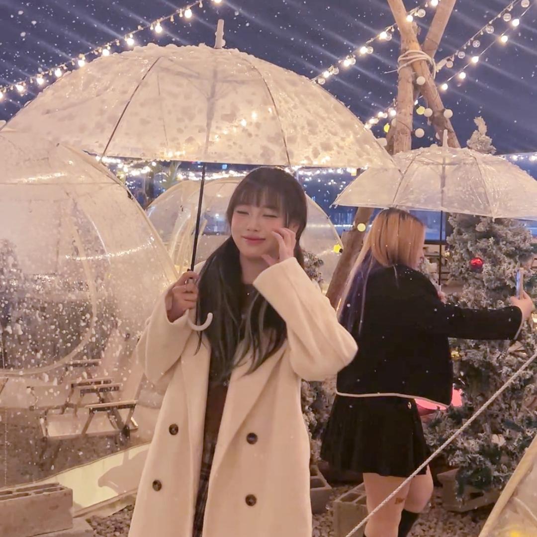 怡..