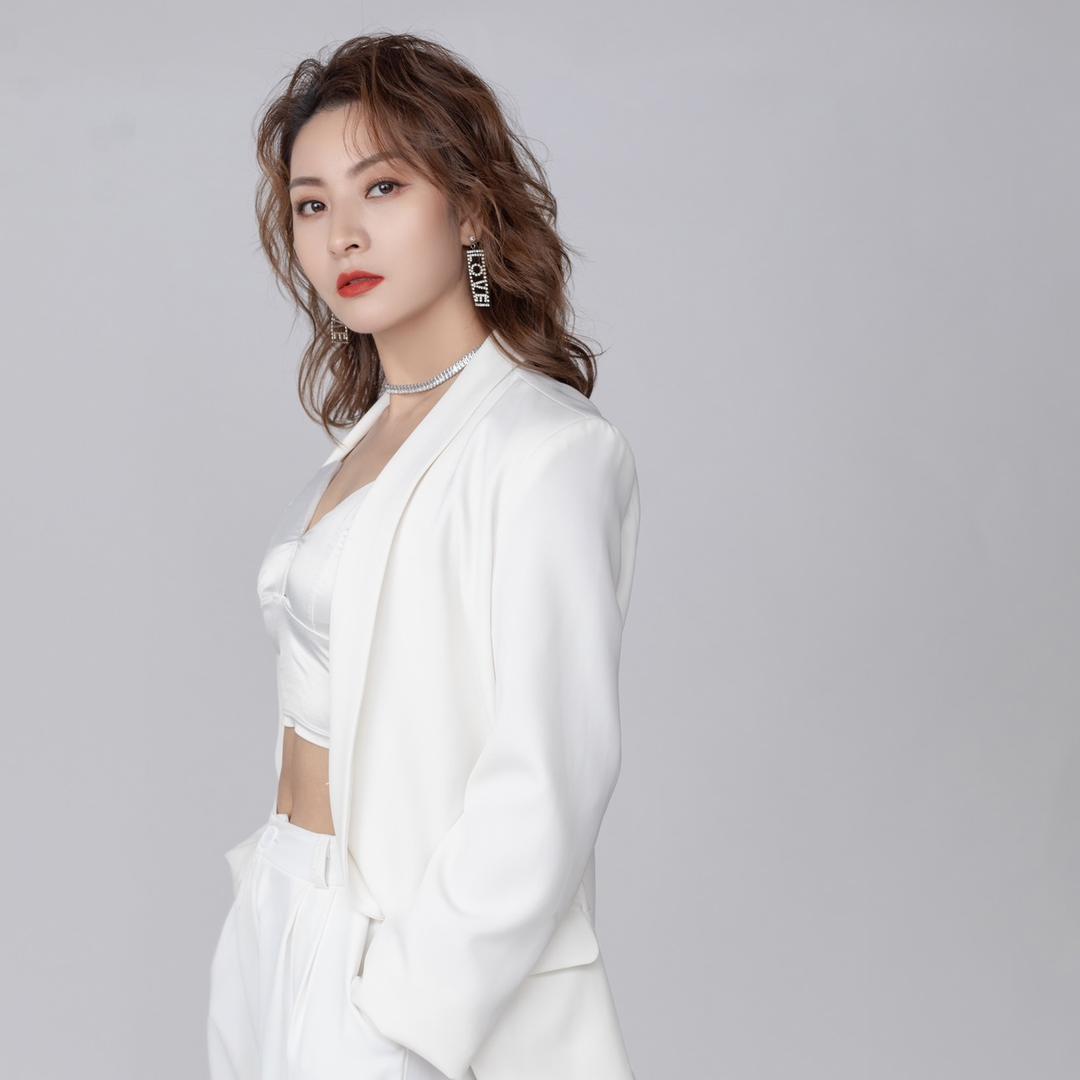 @娜娜 美肤高端定制 皙之密