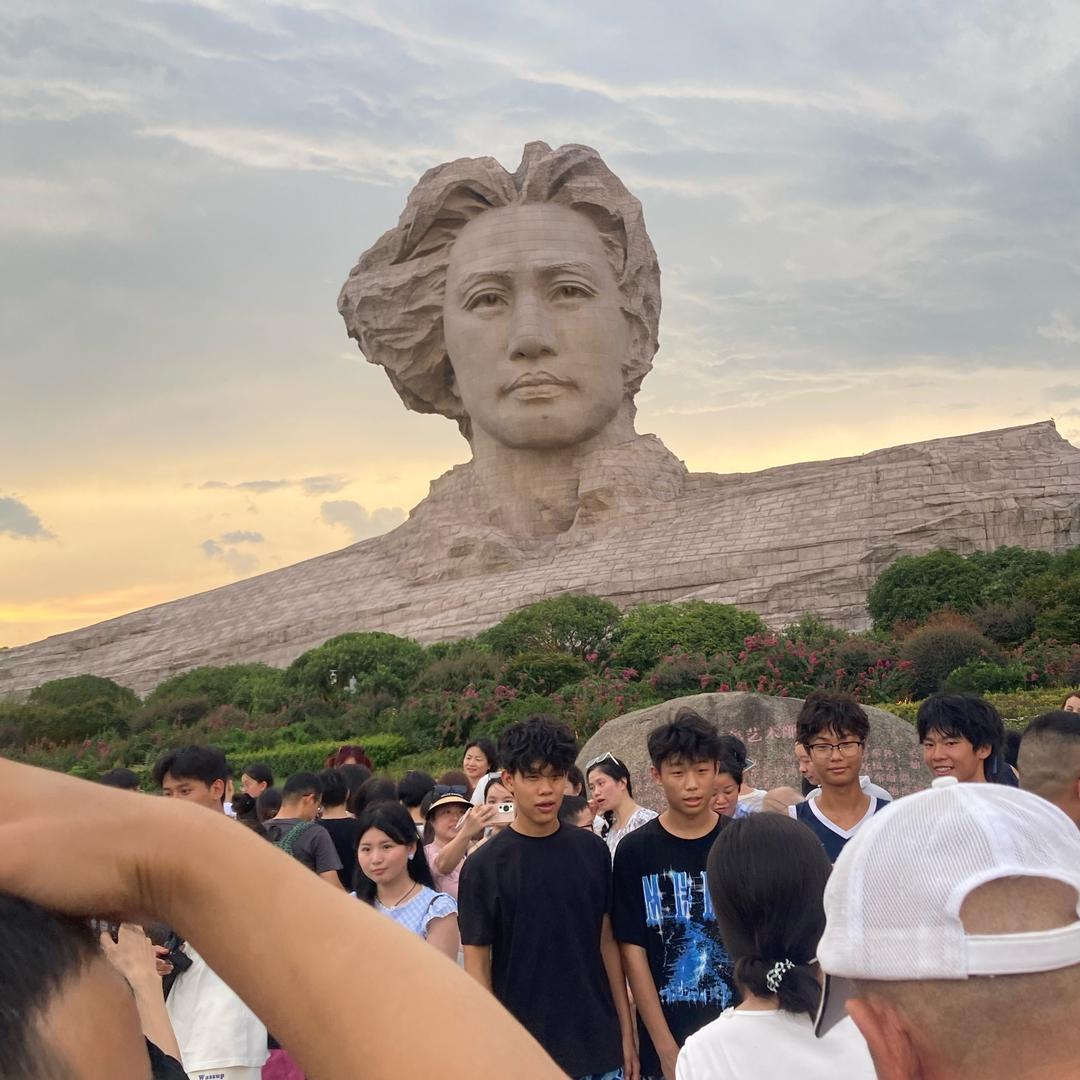 云中飞
