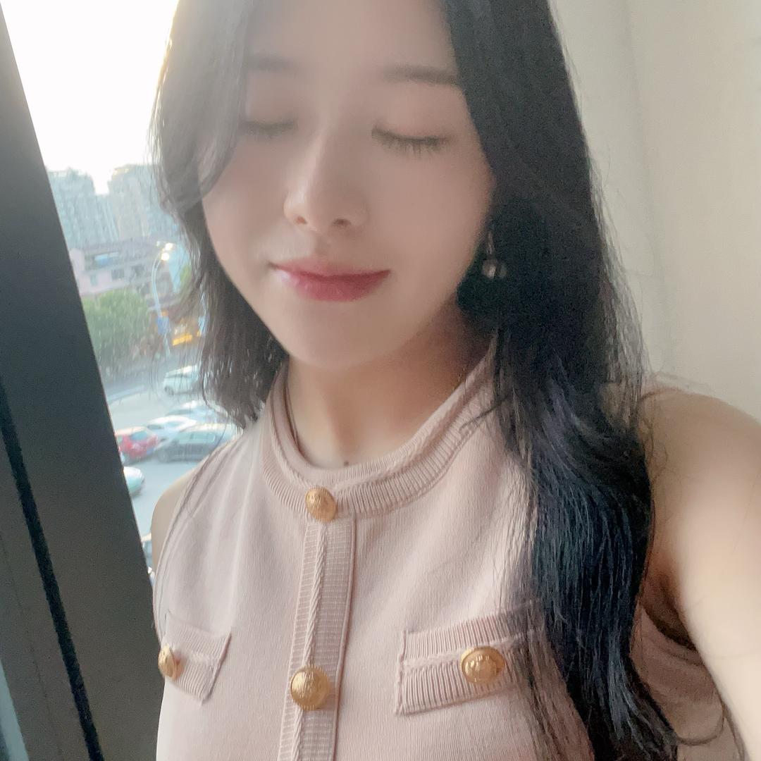 一颗小糖果🍬