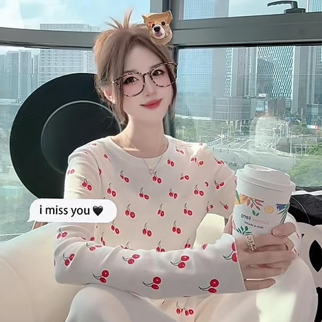 露露lucy-每日穿搭分享💕