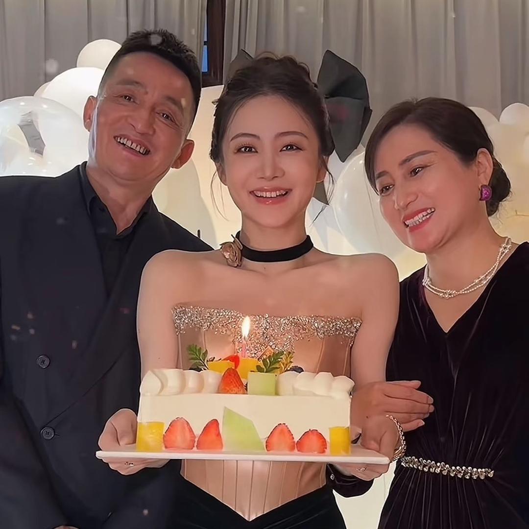 小小101直播好物返场