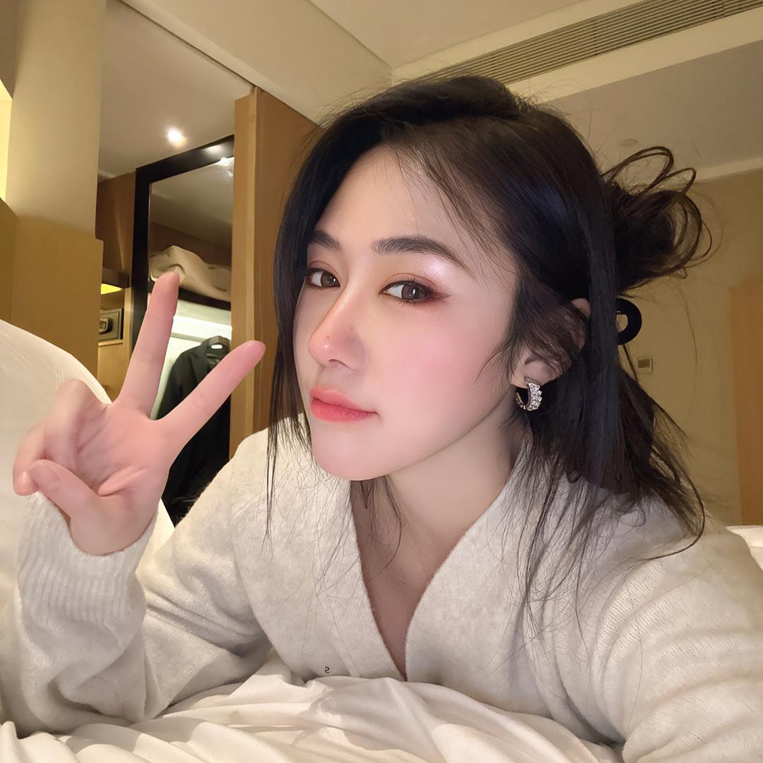 @小百合