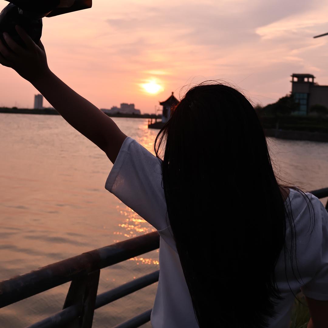 不是小美
