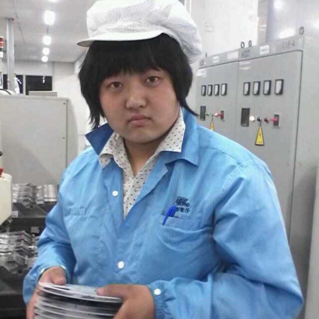 王些黑