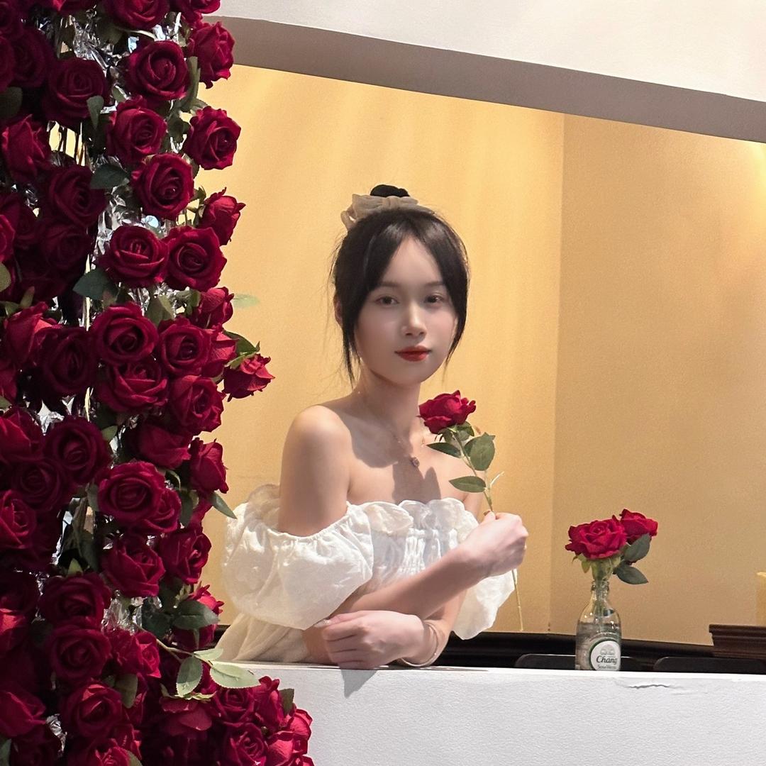 英英小仙女🧚‍♀️