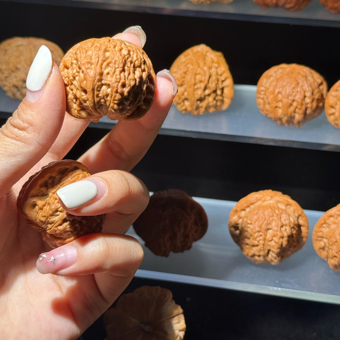 涞水一梵文玩核桃