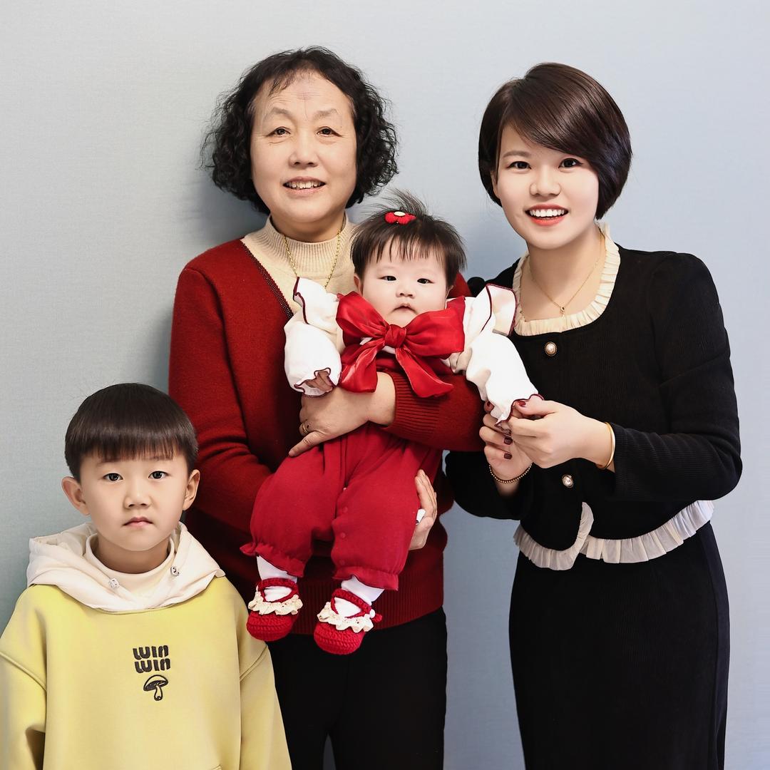 可乐👦一家乐😄