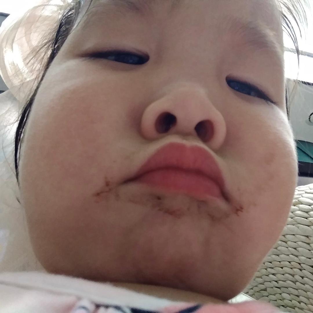 包包睡醒啦🐽