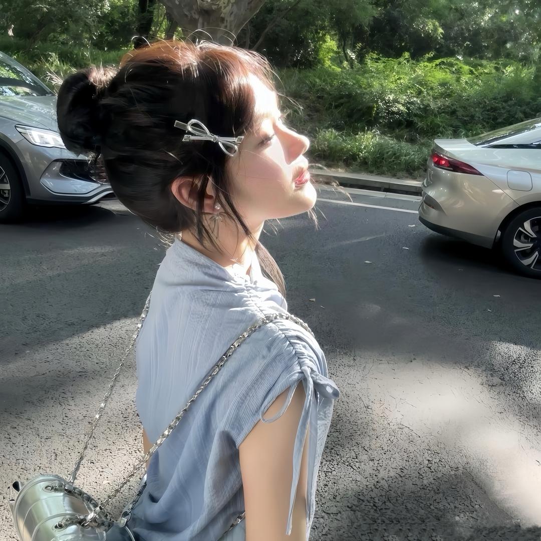 流泪小猫/•᷅•᷄\୭