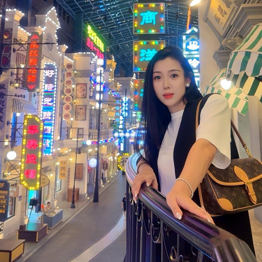 香港🇭🇰仙儿姐