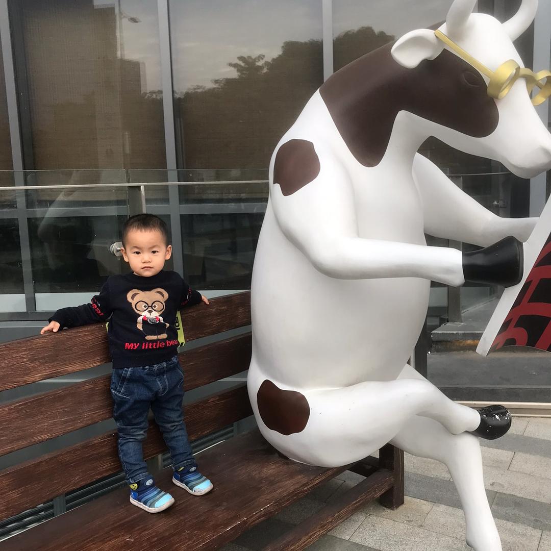 显示器一体机工厂