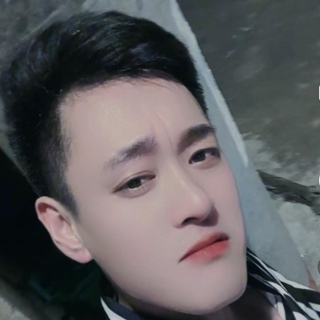 龙少哥🎵