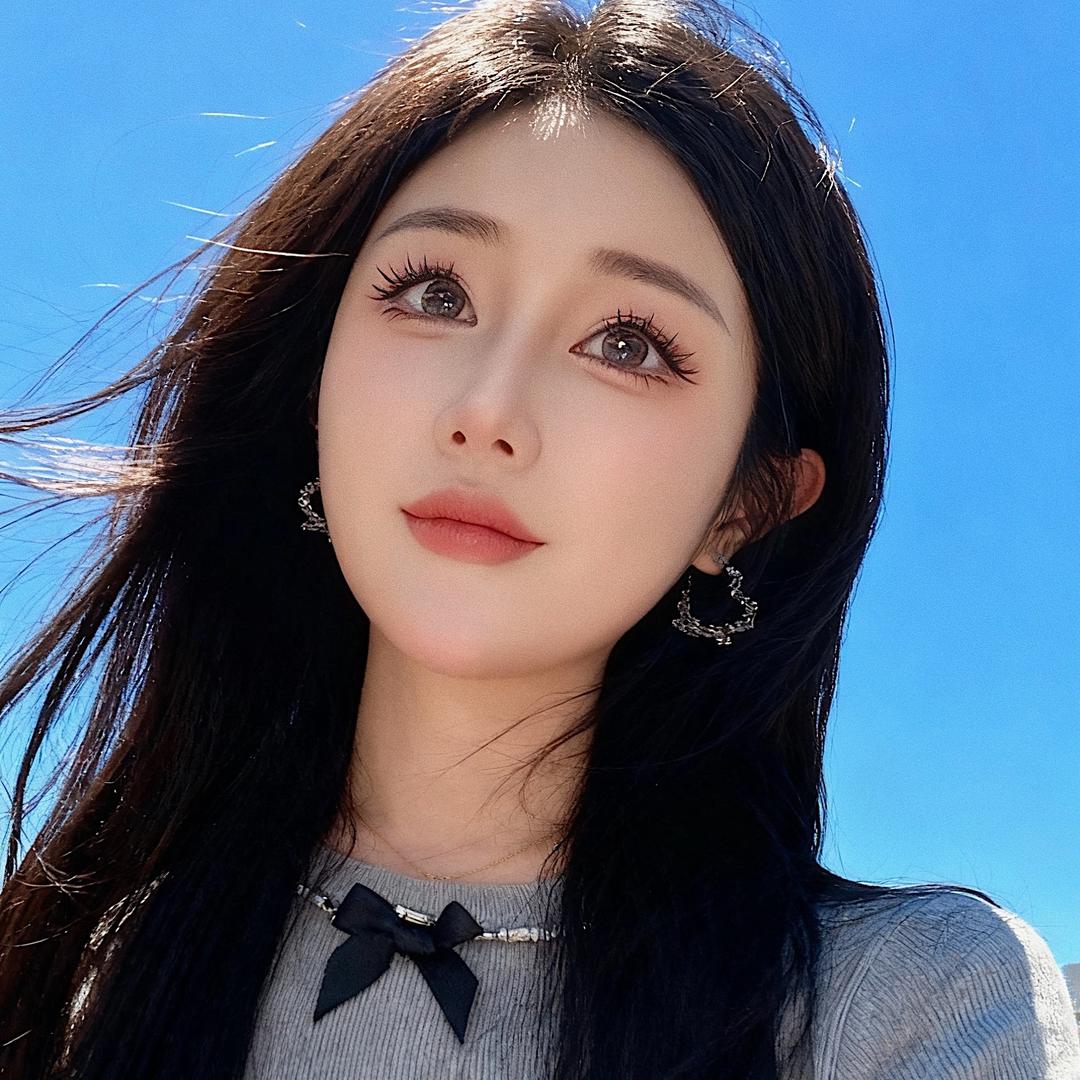June. 倩👱🏻‍♀️