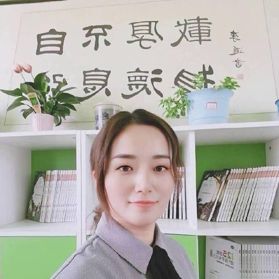 爱拍照📷的韩老师