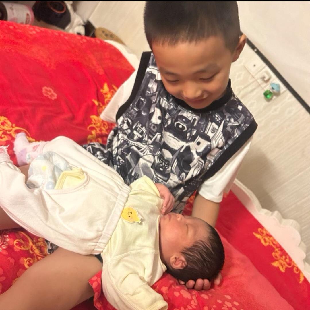 双双和两个骑士