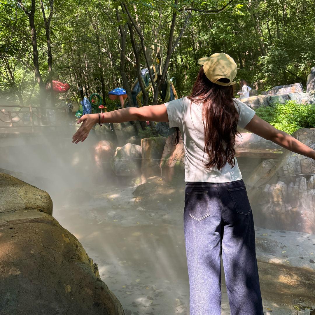 ʕ •ᴥ•ʔHannah