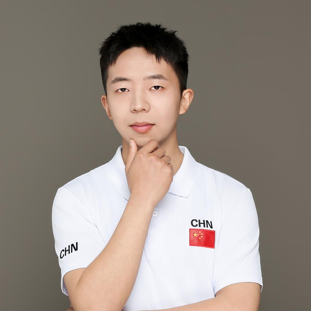 不会游泳的小杨