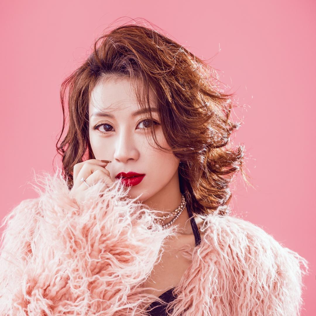 橙子女装穿搭现现号