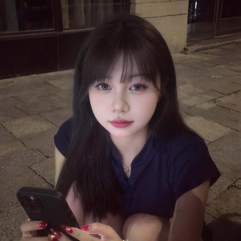 水御.美女