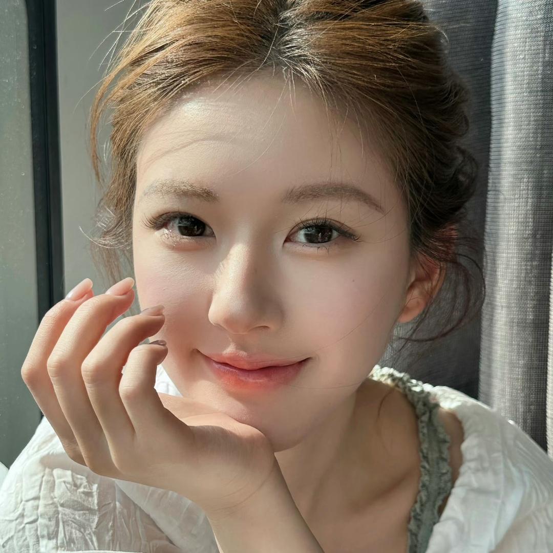 如初.