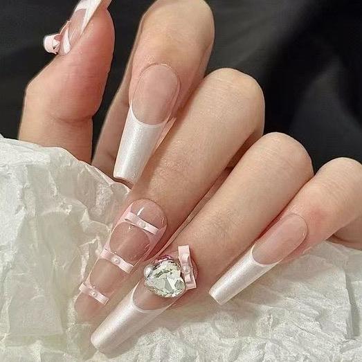 皇室美甲美睫美业综合店