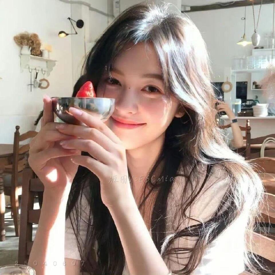 曲奇小依