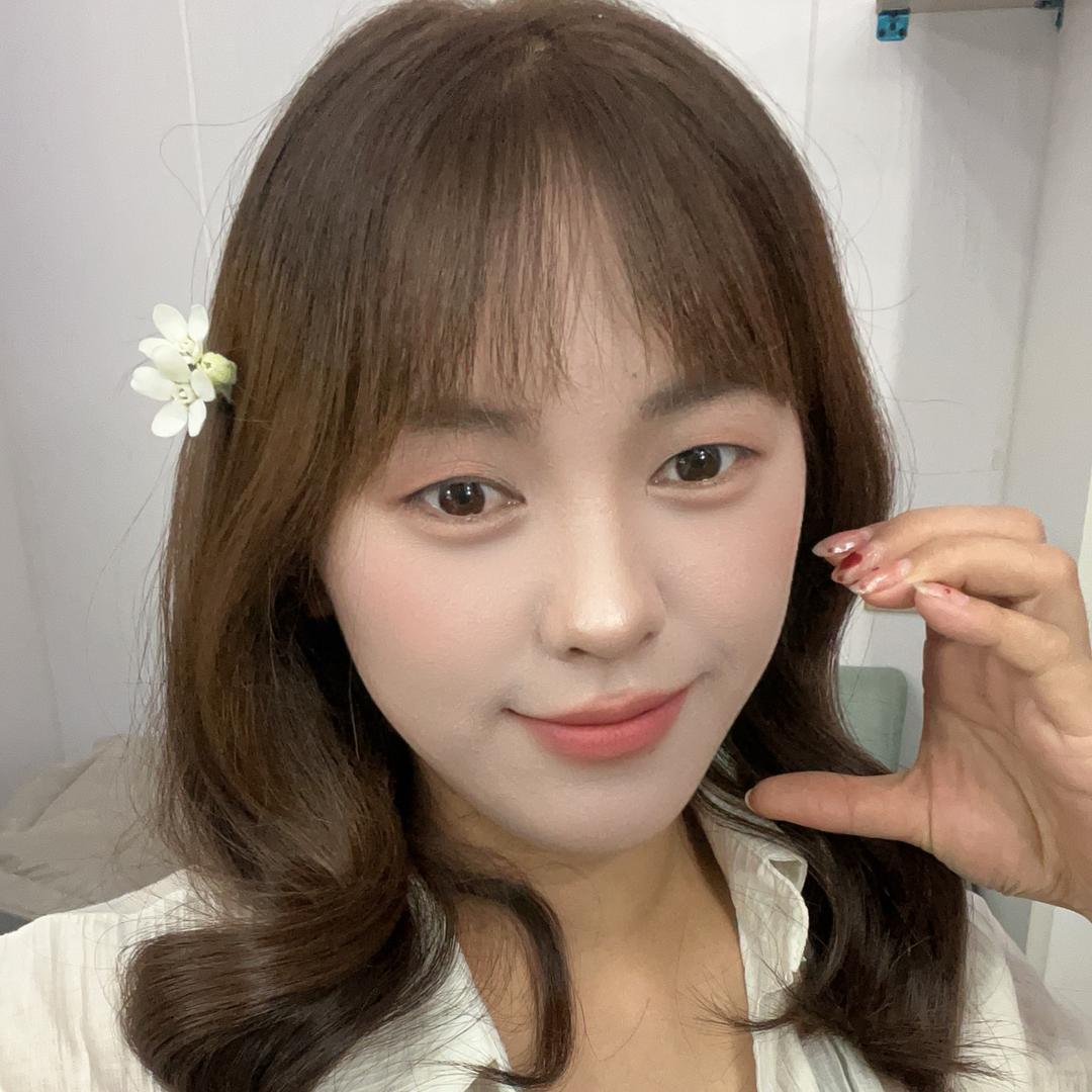 橘子🍊盘州女主角婚纱摄影