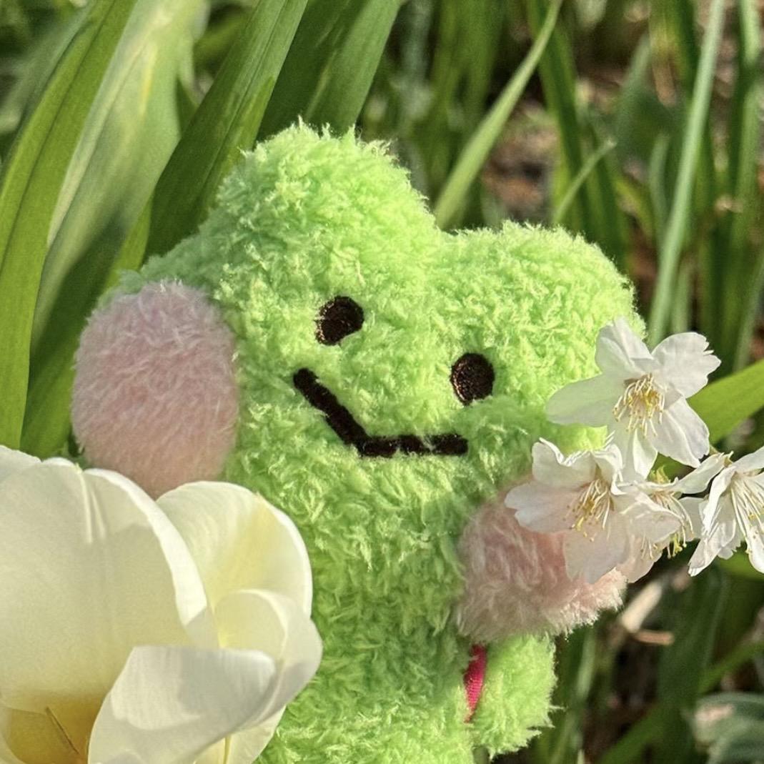 🐸哇哦-