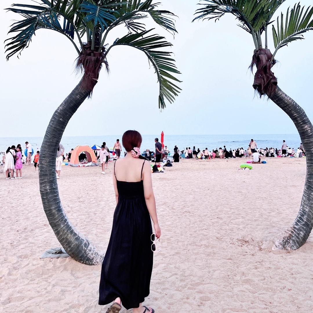 樊韵冰.
