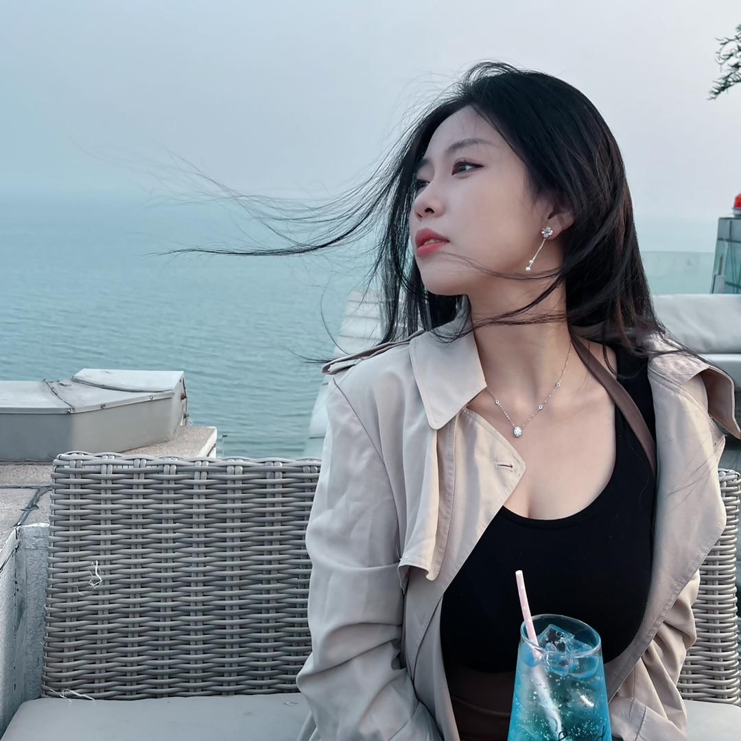 张月馨