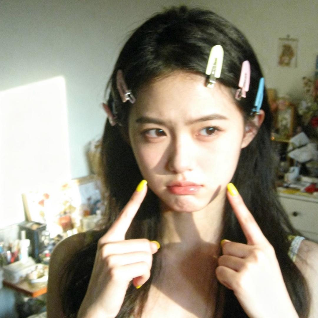 无趣的芹菜跟ᐝ