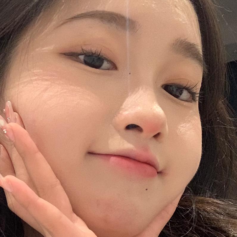 小圆脸馨馨@抖音