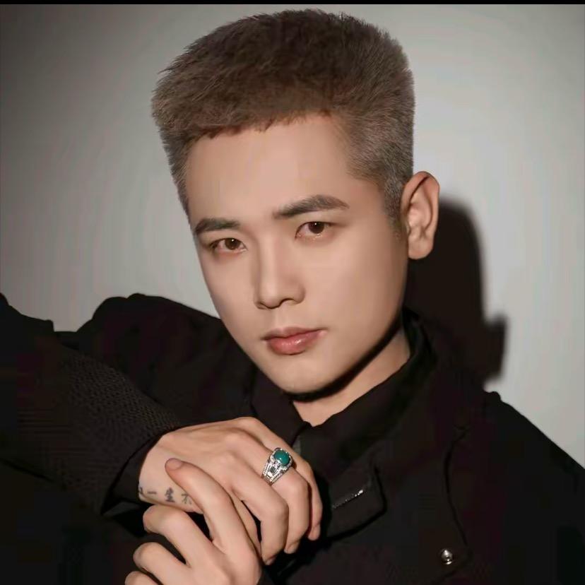 花小磊🧑‍⚕️