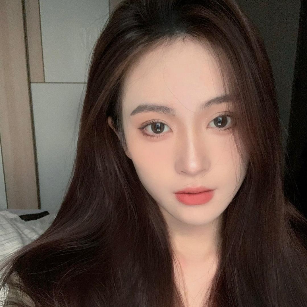 资有态女服装店