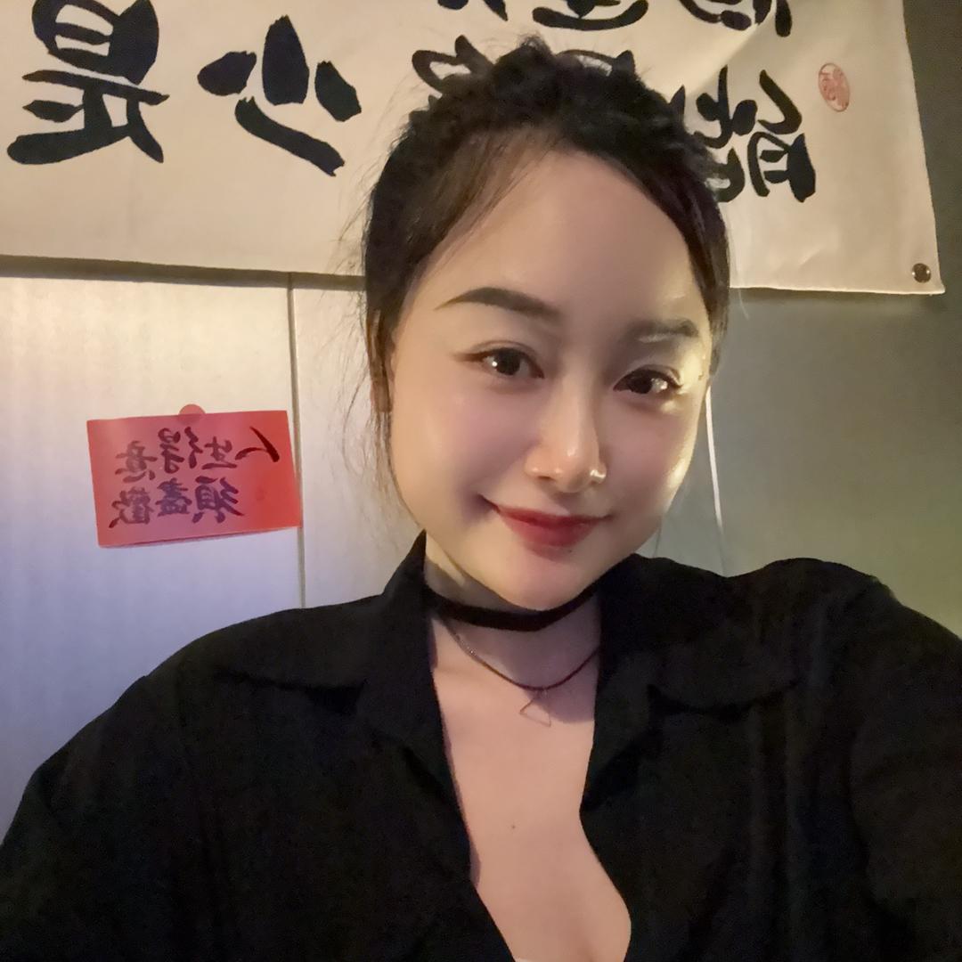 辉辉💕