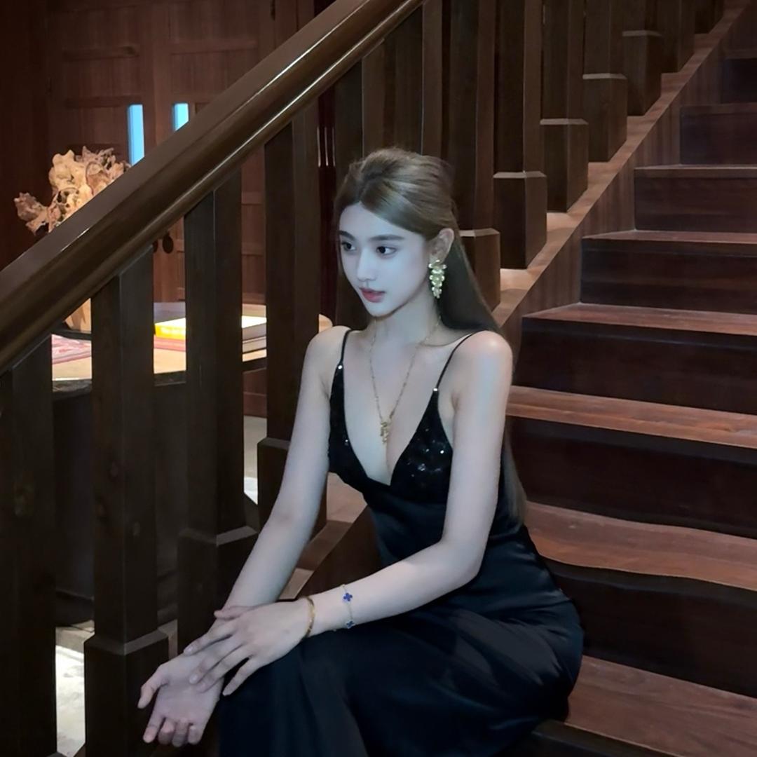 钟伈潼