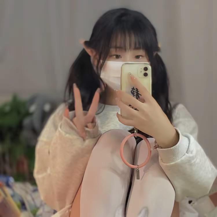 小小✨✨