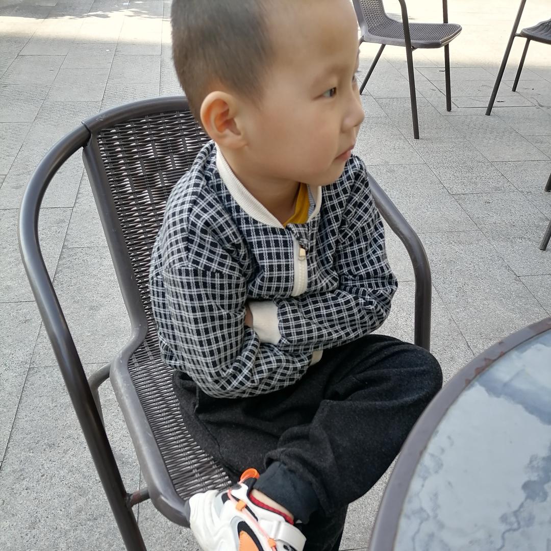 小瑜