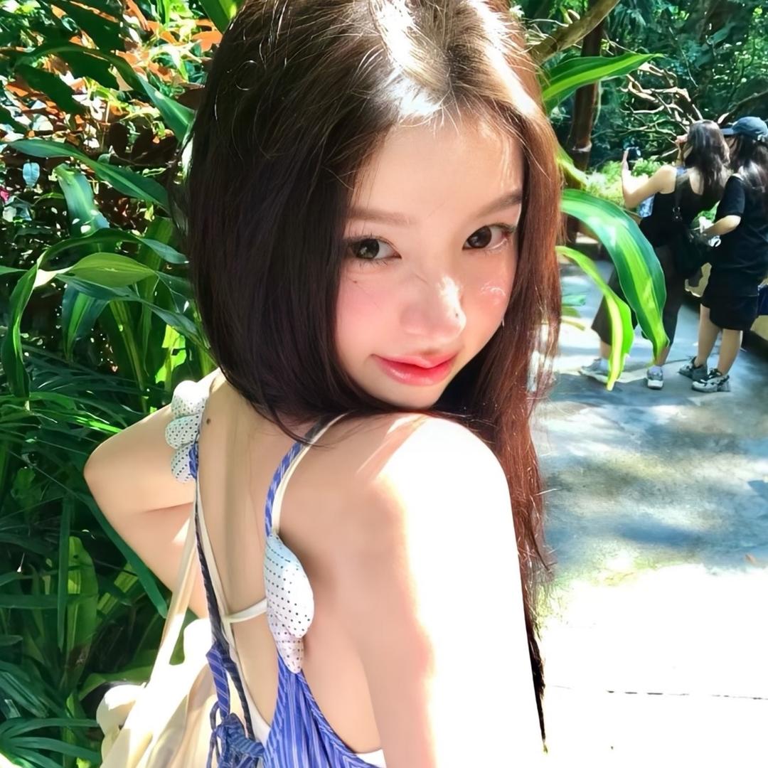 饱饱 ·