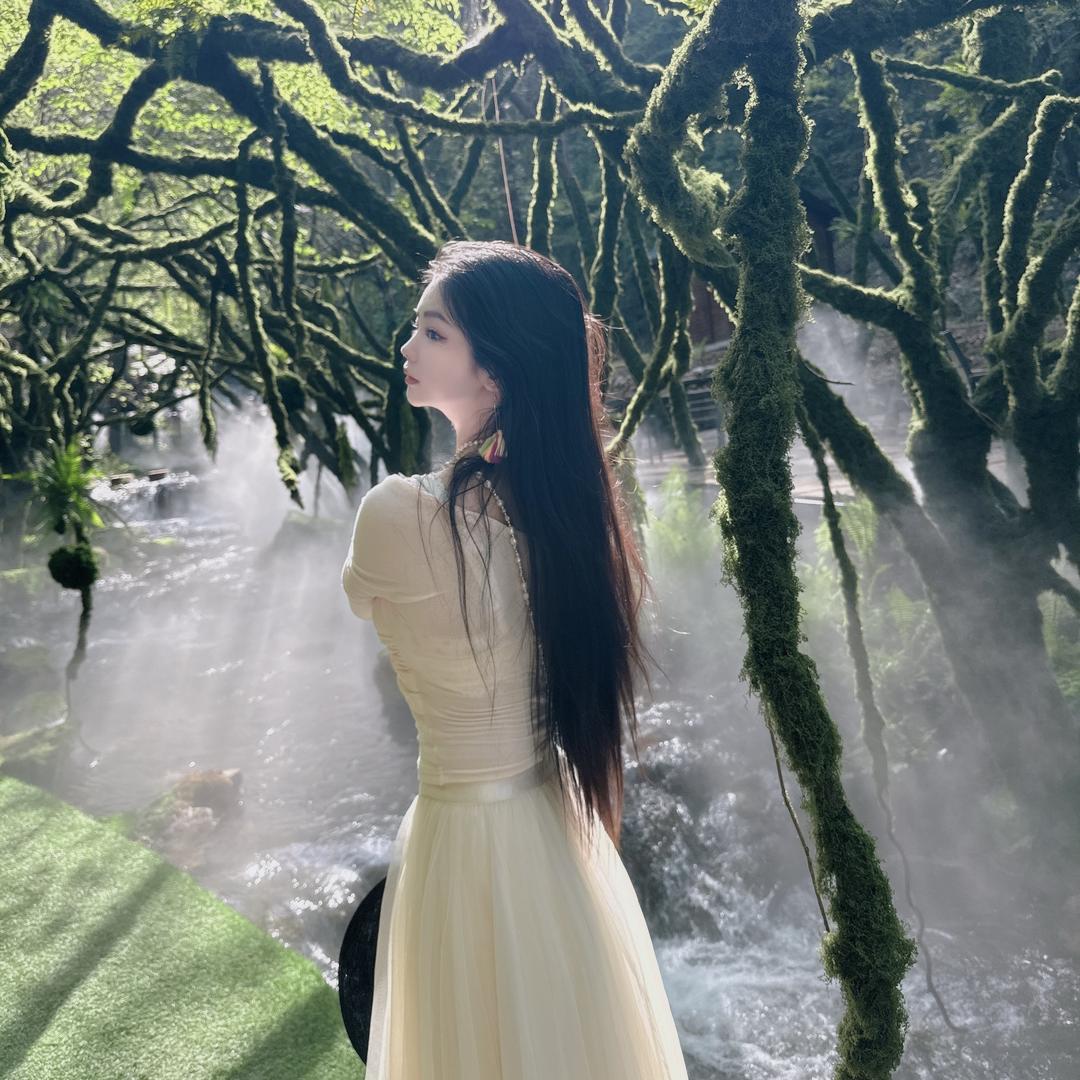 粘粘小姨